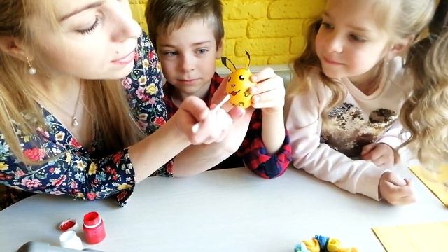 Готовимся к пасхе. Как украсить яйца. Страусиное пасхальное яйцо. Делаем красивые пасхальные яйца.