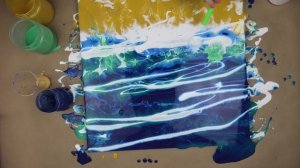 Образ моря в технике Флюид-арт