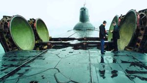 + Морякам подводникам посвящается
