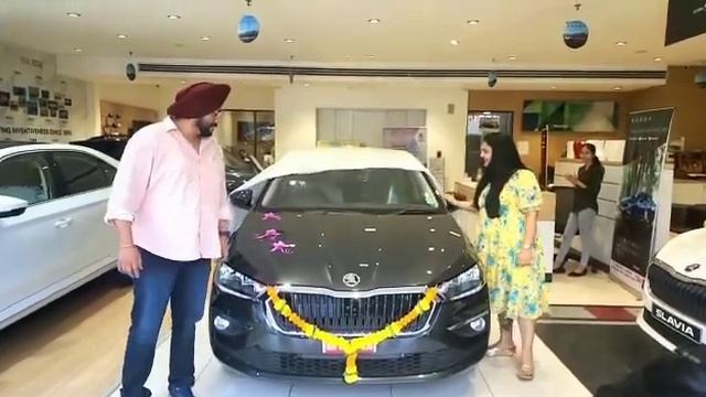 Skoda 1.0 Ambition Automatic Variant Carbon Steel Delivery смотреть онлайн