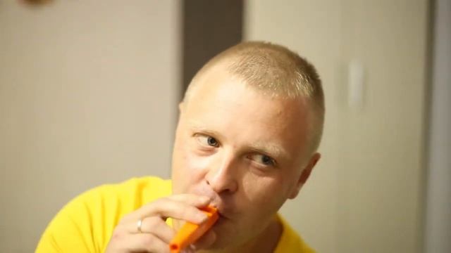 Je veux — ZAZ на детских музыкальнх инструментах смотреть онлайн