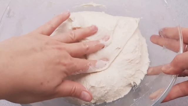 По вашим просьбам - пшеничный хлеб на РЖАНОЙ ЗАКВАСКЕ ! Хрустящий  и долго свежий !