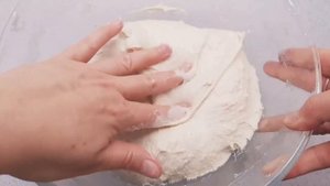 По вашим просьбам - пшеничный хлеб на РЖАНОЙ ЗАКВАСКЕ ! Хрустящий  и долго свежий !