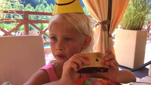 ? Мой день рождения ? Сколько мне лет ⁉️ Аквапарк Галактика ?? Даниэла Есина смотреть онлайн