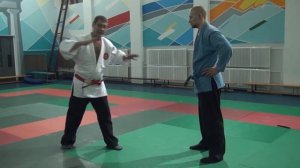 Вход на бросок. Мельница. Милицейский рычаг. Броски с помощью болевых приёмов.