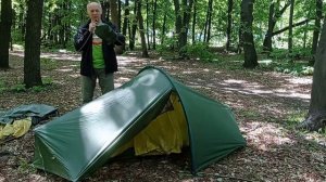 14.Одноместная двухслойная палатка из силнейлона.