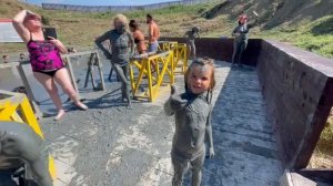 Купаемся в ВУЛКАНЕ. Грязевой вулкан Тиздар