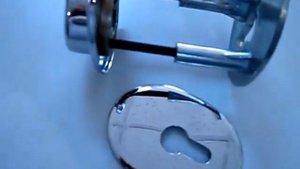 Mottura 94kit броненакладка врезного типа.