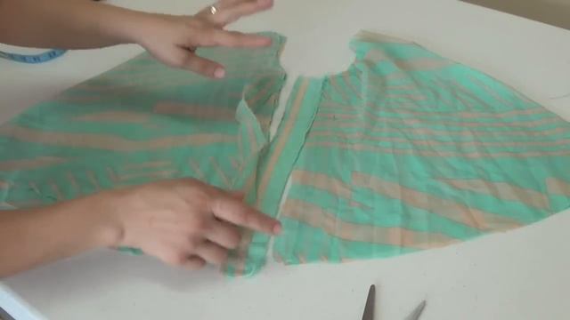 Como Hacer Un Crop Top de Tirantes Paso a Paso смотреть онлайн