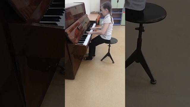 В Климашевский Грустные глаза лани   исполняет Галитовская Карина