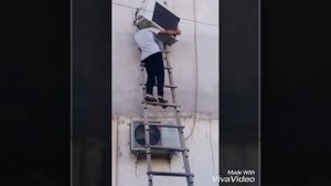 Кондиционер упал