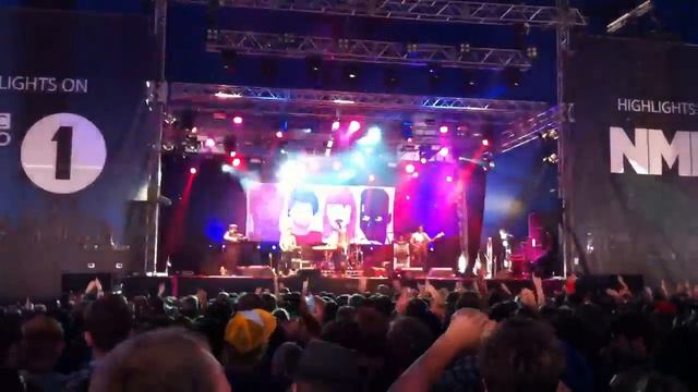 Metronomy en Reading 2011 смотреть онлайн