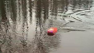 Карповый Кораблик на 28м водомете Финальная версия  Видео №3