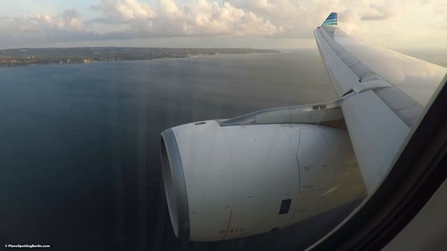 BALI! Garuda Indonesia Airbus A330-300 Beautiful Onboard Landing at Bali Denpasar Airport (DPS)! смотреть онлайн