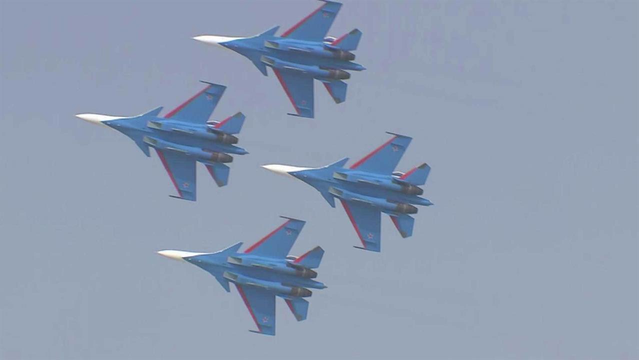 В Дубае завершился международный авиакосмический салон - обширную экспозицию представила Россия