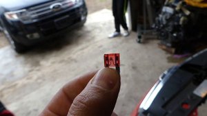 CHEVROLET CRUZE AC CLUTCH FUSE LOCATION REPLACEMENT AC AIR CONDITIONER NOT WORKING