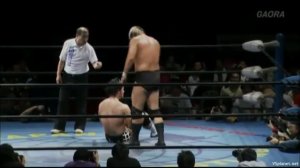 Сувама (ч) пр. Го Шиозаки, бой за Тройную Корону - AJPW Summer Impact 2013