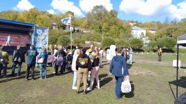Пермь 85 лет Мотовилихе Прогулка по Райскому саду и участие в празднике