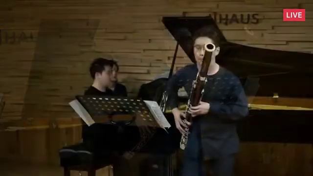 Roger Boutry, (1932-) Interferences I pour Bassoon et piano (1972) смотреть онлайн