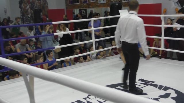 Открытый ринг дети боксерский клуб Ударник 16 декабря 2017 38 смотреть онлайн