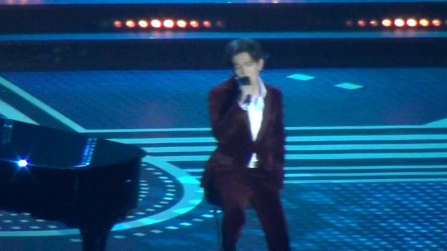 Игорь Крутой и Димаш Кудайбергенов Любовь похожая на сон Подарок для Аллы Крокус Холл 08.04.2019 смотреть онлайн