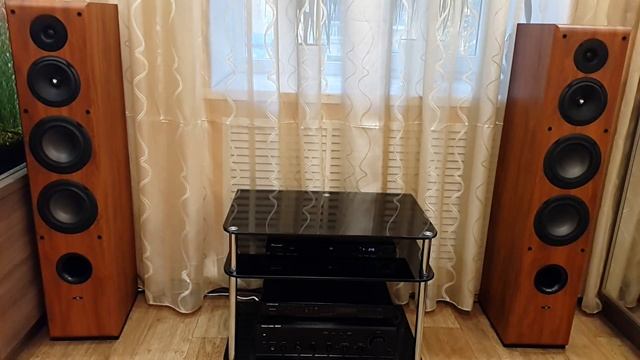 Acoustic Kingdom Ocean 4 FS2, Harman Kardon HK 6500, Pioneer DV-400V смотреть онлайн