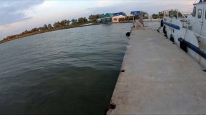 ЛОВЛЯ КРУПНОГО БУБЫРЯ С ПИРСА на МИКРОДЖИГ (Рыбалка Джарылгач)