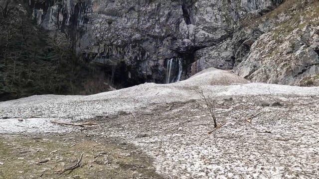 Гегский водопад. Весенняя Абхазия 2023. Идём пешком. смотреть онлайн