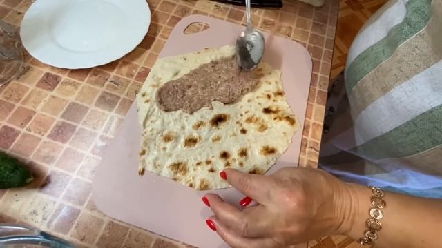 Вернулась из МОСКВЫ  ГОЛОДНАЯ!  и началось… #жизньнаморе #чебурекисмясом