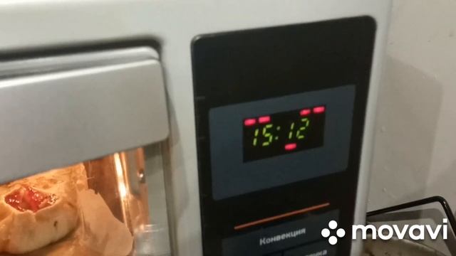 Выпечка из Слоёного Теста с клубникой и творогом??☕. смотреть онлайн