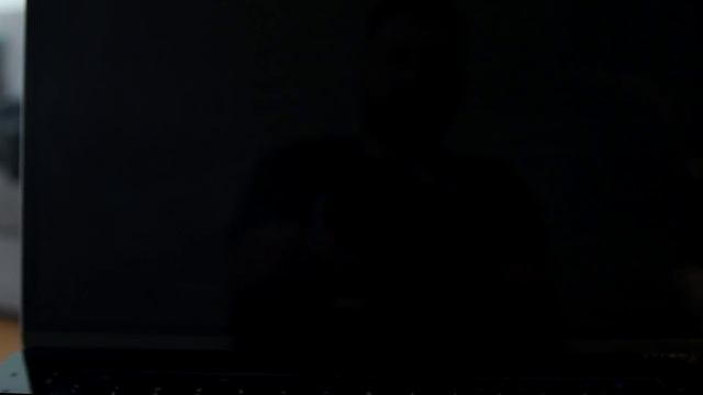 Macbook Pro Retina W Touchbar Monitor Failing смотреть онлайн