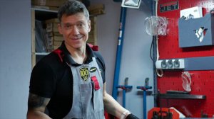 Как установить каретку на циркулярную пилу Powermatic PM1000