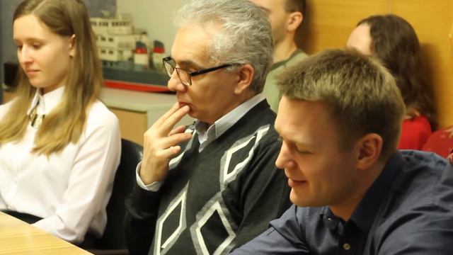 Закон и порядок: в 2022 году будем общаться с таможенными органами через чатик