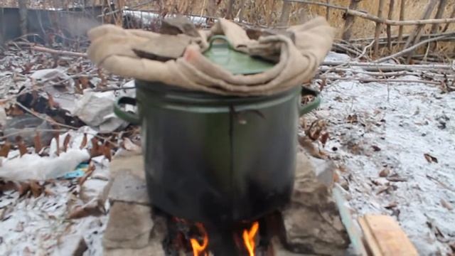 ГРУДИНКА ГОРЯЧЕГО КОПЧЕНИЯ И КУРИНЫЕ ОКОРОЧКА В ДОМАШНИХ УСЛОВИЯХ . САМЫЙ ПРОСТОЙ РЕЦЕПТ !!!