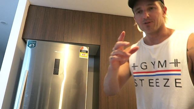 THE PROBLEM WITH INTERMITTENT FASTING (NO ONE TALKS ABOUT THIS!!) | JBTS EP.16 смотреть онлайн