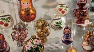 Самовары и чайники в музее ёлочной игрушки в г. Клин