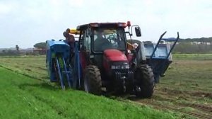 Морковоуборочный комбайн