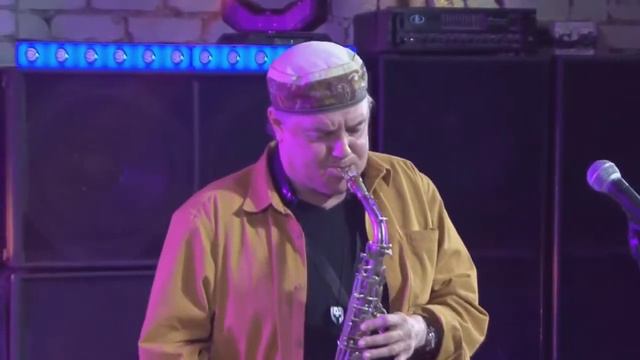 Stormy weather - Garry Croony смотреть онлайн