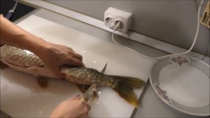 РАЗДЕЛКА ЩУКИ НА ФИЛЕ.