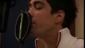 Грегори ле маршаль удивительный голос при его болезни.