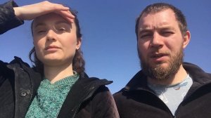 ЖЕРЕБЕНОК 2 НЕДЕЛИ НЕ ПИЛ МОЛОКА. СОЕДИНИЛИ С МАМКОЙ ВАСЕК БОЛЬШЕ НЕ УСТУПАЕТ БАТЬКУ ЖИЗНЬ В ДЕРЕВНЕ