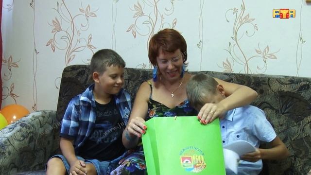 День рождения, праздник детства смотреть онлайн