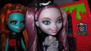 Я ВЛЮБЛЮ В СЕБЯ ЛЮБОГО! Стоп моушен монстр хай / Монстер хай