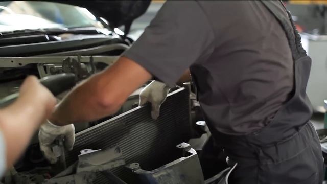 Автомир Nissan. Очистка радиатора. Диагностика системы охлаждения двигателя. смотреть онлайн