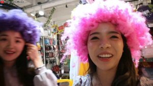 WEEKEND VLOG 🧁 SARAH'S BIRTHDAY | Erna Limdaugh