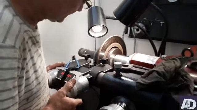 Amortizatorların doldutulması və Əyləc disklerin yonulması. AD. смотреть онлайн