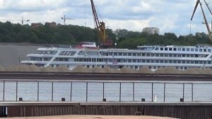 Парк Северное Тушино пароход Лев Толстой и утки