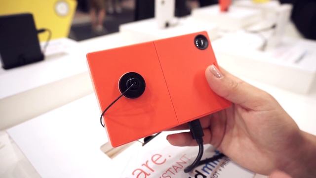 Обзор Polaroid Mint 2-in-1 / Камера + Фотопринтер 2-в-1 за 100$ смотреть онлайн