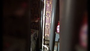 Новая беда. Пробой электричества в квартирах на Первомайской 12. Теперь жильцов бьет током.