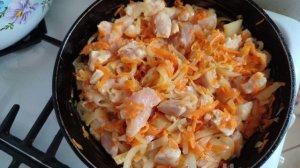 Конвертики из лаваша с куриным филе и сыром на сковороде